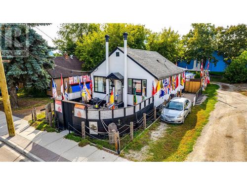 4008 29 Street, Vernon, BC - Outdoor With Deck Patio Veranda