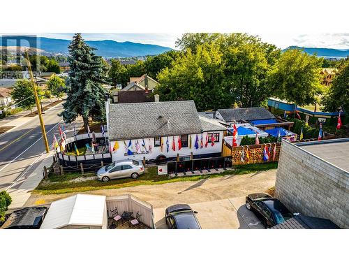 4008 29 Street, Vernon, BC - Outdoor With Deck Patio Veranda