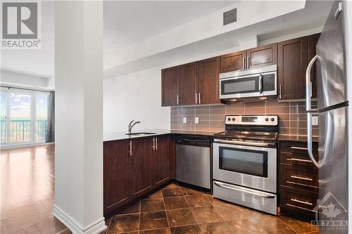 234 Rideau Street Unit#2303, Ottawa, ON - Indoor Photo Showing Kitchen With Stainless Steel Kitchen