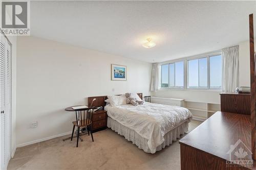 500 Laurier Avenue W Unit#2308, Ottawa, ON - Indoor Photo Showing Bedroom