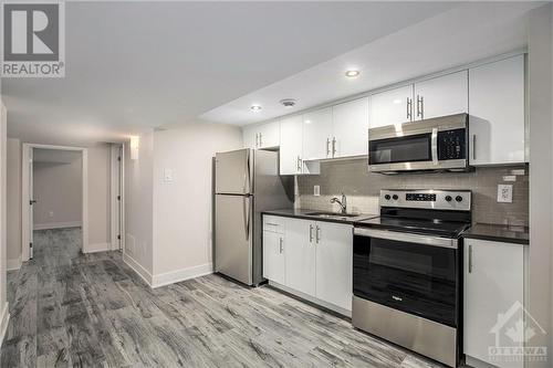 2653 Don Street, Ottawa, ON - Indoor Photo Showing Kitchen