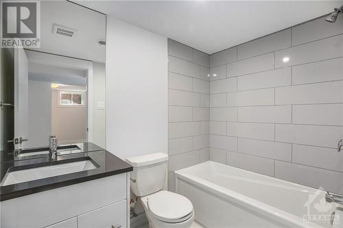 2653 Don Street, Ottawa, ON - Indoor Photo Showing Bathroom