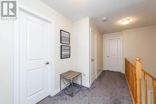 2527 Castlegate Crossing, Pickering, ON - Indoor Photo Showing Other Room