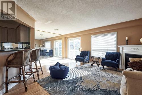 #8 - 16 Ingold Lane, Ajax (Central), ON - Indoor Photo Showing Living Room With Fireplace