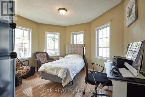 #8 - 16 Ingold Lane, Ajax (Central), ON - Indoor Photo Showing Bedroom