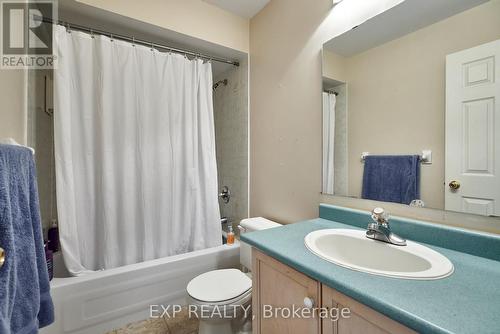 #8 - 16 Ingold Lane, Ajax (Central), ON - Indoor Photo Showing Bathroom