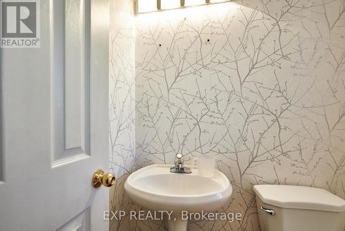 #8 - 16 Ingold Lane, Ajax (Central), ON - Indoor Photo Showing Bathroom