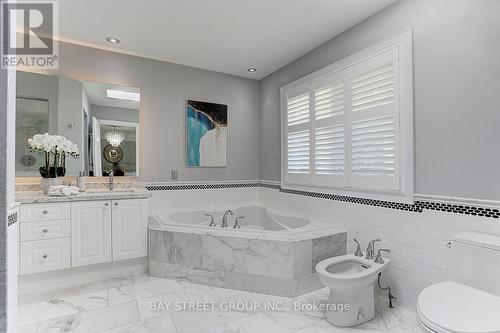 73 Elm Avenue, Richmond Hill (Langstaff), ON - Indoor Photo Showing Bathroom