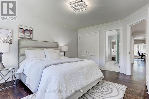 73 Elm Avenue, Richmond Hill, ON - Indoor Photo Showing Bedroom