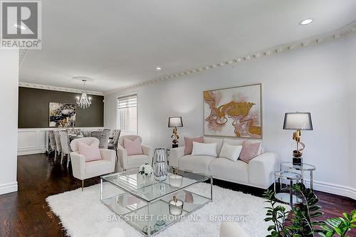 73 Elm Avenue, Richmond Hill, ON - Indoor Photo Showing Living Room