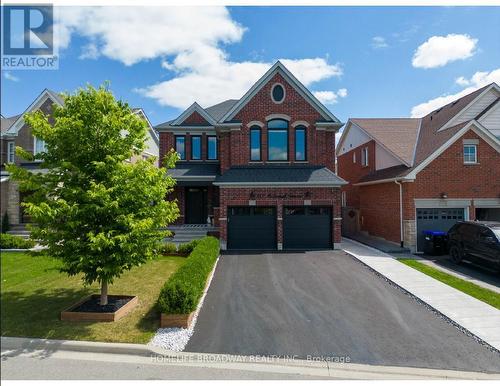 152 Mcdonnell Crescent, Bradford West Gwillimbury (Bradford), ON - Outdoor With Facade