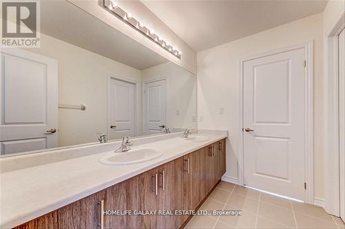 1530 Harker Street, Innisfil, ON - Indoor Photo Showing Bathroom