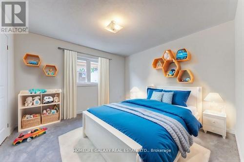 1530 Harker Street, Innisfil, ON - Indoor Photo Showing Bedroom