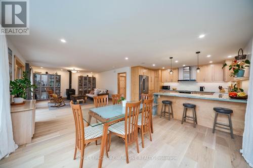 5174 Cherry Street, Whitchurch-Stouffville, ON - Indoor Photo Showing Dining Room