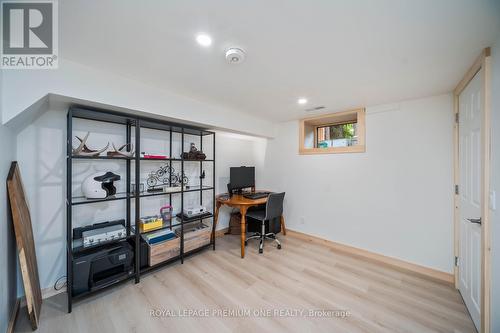 5174 Cherry Street, Whitchurch-Stouffville, ON - Indoor Photo Showing Other Room