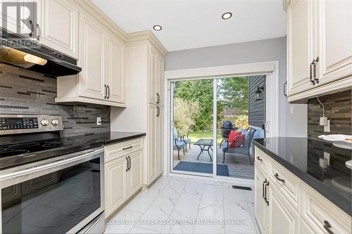 220 Elmore Drive, Halton Hills (Acton), ON - Indoor Photo Showing Kitchen