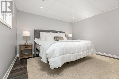 220 Elmore Drive, Halton Hills (Acton), ON - Indoor Photo Showing Bedroom