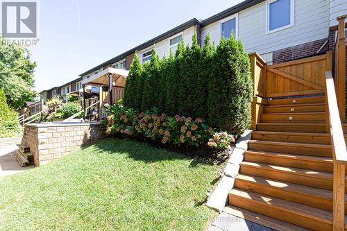 8 - 2062 Lakeshore Road W, Oakville (Bronte West), ON - Outdoor With Exterior