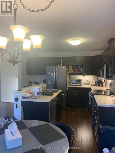 4 - 2145 North Routledge Park, London, ON - Indoor Photo Showing Kitchen With Double Sink