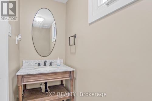 111 Morton Way, Brampton, ON - Indoor Photo Showing Bathroom