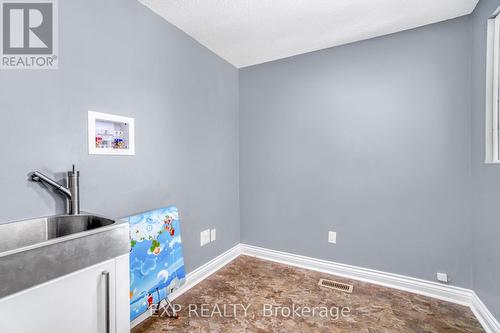 111 Morton Way, Brampton, ON - Indoor