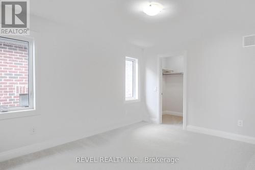 24 Mckay Avenue, Kawartha Lakes (Lindsay), ON - Indoor Photo Showing Other Room