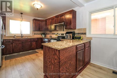 572 Saugeen Crescent, Peterborough (Ashburnham), ON - Indoor Photo Showing Kitchen