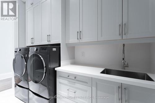 540 Bob O Link Road, Mississauga (Clarkson), ON - Indoor Photo Showing Laundry Room