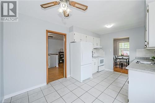 125 Brant Avenue, Guelph, ON - Indoor Photo Showing Kitchen With Double Sink