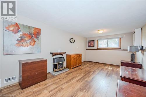 125 Brant Avenue, Guelph, ON - Indoor