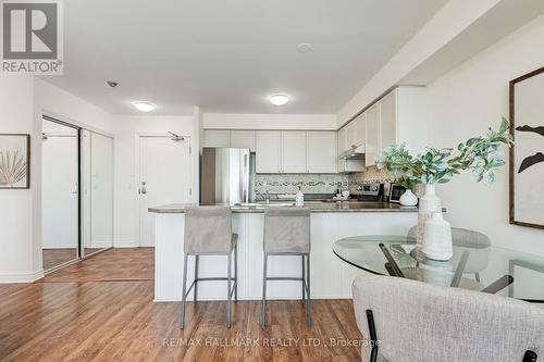 609 - 890 Sheppard Avenue W, Toronto (Bathurst Manor), ON - Indoor Photo Showing Kitchen With Upgraded Kitchen