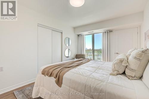 609 - 890 Sheppard Avenue W, Toronto (Bathurst Manor), ON - Indoor Photo Showing Bedroom