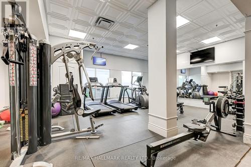 609 - 890 Sheppard Avenue W, Toronto (Bathurst Manor), ON - Indoor Photo Showing Gym Room