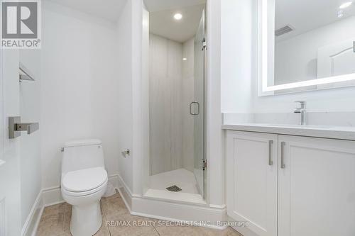 8C Clairtrell Road, Toronto (Willowdale East), ON - Indoor Photo Showing Bathroom