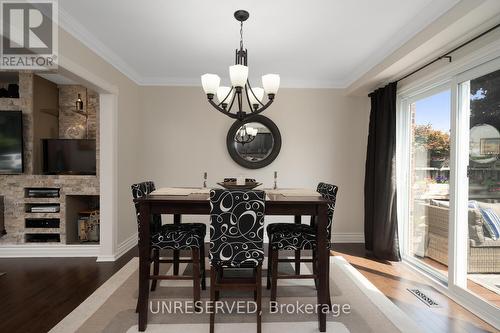 18 Fagan Drive, Halton Hills (Georgetown), ON - Indoor Photo Showing Dining Room