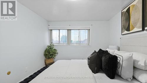 207 - 6442 Finch Avenue W, Toronto (Mount Olive-Silverstone-Jamestown), ON - Indoor Photo Showing Bedroom