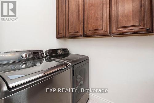 7840 Patterson Side Road, Caledon, ON - Indoor Photo Showing Laundry Room