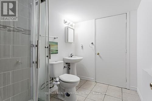 Lower - 16 Evanwood Crescent, Brampton, ON - Indoor Photo Showing Bathroom