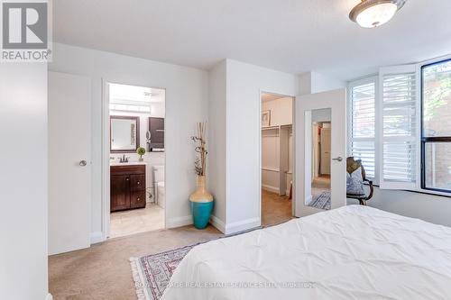 124 - 80 Quebec Avenue, Toronto (High Park North), ON - Indoor Photo Showing Bedroom