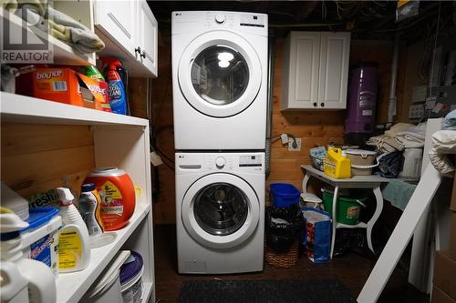 1231 Attlee Avenue, Sudbury, ON - Indoor Photo Showing Laundry Room