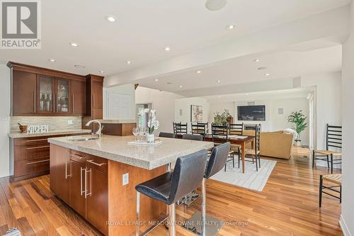 22 Hacienda Court, Brampton, ON - Indoor