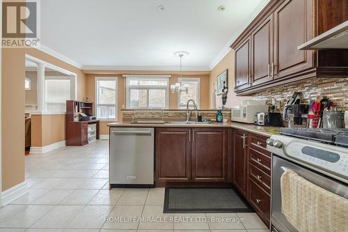 21 Summershade Street, Brampton, ON - Indoor Photo Showing Kitchen With Double Sink