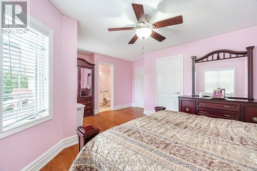 21 Summershade Street, Brampton (Vales Of Castlemore), ON - Indoor Photo Showing Bedroom