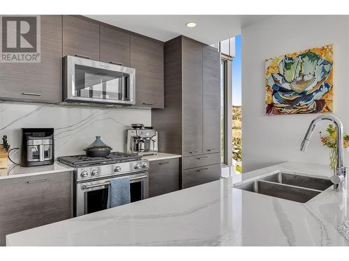 1191 Sunset Drive Unit# 2002, Kelowna, BC - Indoor Photo Showing Kitchen With Double Sink With Upgraded Kitchen