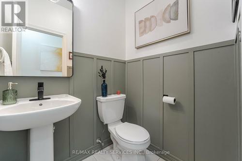 123 Adventura Road, Brampton (Northwest Brampton), ON - Indoor Photo Showing Bathroom