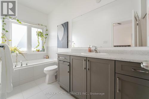 123 Adventura Road, Brampton (Northwest Brampton), ON - Indoor Photo Showing Bathroom