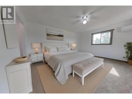 2637 24Th Street, Lister, BC - Indoor Photo Showing Bedroom