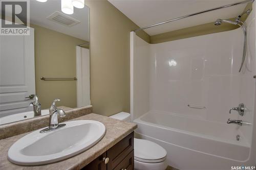 5106 110 Willis Crescent, Saskatoon, SK - Indoor Photo Showing Bathroom