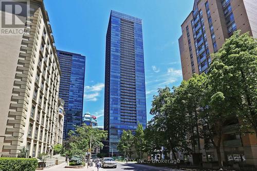 4508 - 101 Charles Street, Toronto, ON - Outdoor With Facade