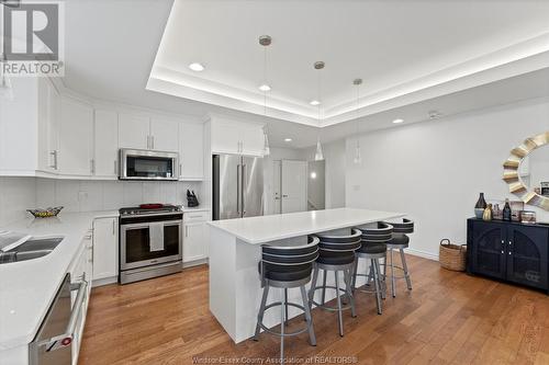 128 Riverfront Park Crescent, Amherstburg, ON - Indoor Photo Showing Kitchen With Double Sink With Upgraded Kitchen